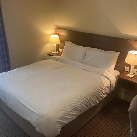 Mcnulty'S Guest House Enniscrone Bagian luar foto